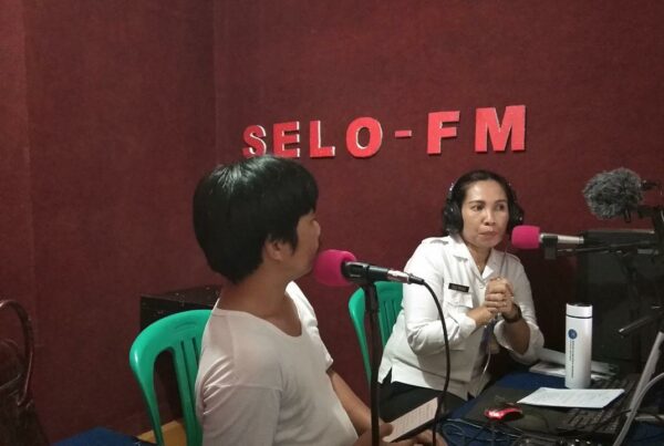 Talkshow BNNK Bengkayang dengan Radio Selo-Fm Talkshow BNNK Bengkayang dengan Radio Selo-Fm