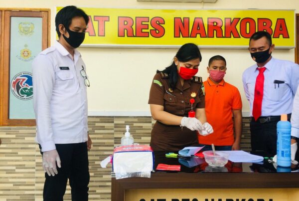Polres Bengkayang Gelar Pemusnahan BB Narkotika Polres Bengkayang Gelar Pemusnahan BB Narkotika