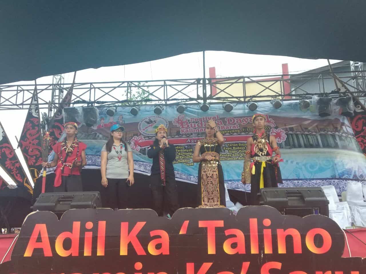 Orasi Bahaya Narkoba di Festival Budaya Dayak I se-Kalimantan Barat