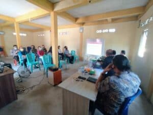 RAPAT KOORDINASI PEMBENTUKAN IBM DI DESA CIPTA KARYA KEC. SUNGAI BETUNG KAB. BENGKAYANG