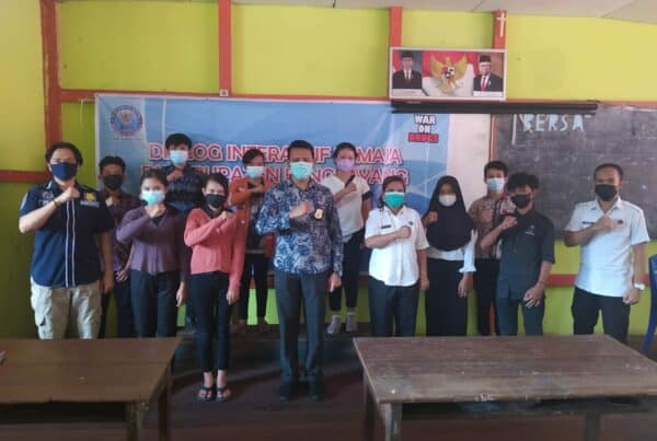 DIALOG INTERAKTIF REMAJA DI KABUPATEN BENGKAYANG