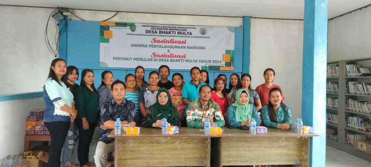 Sosialisasi Pencegahan dan Pemberantasan Penyalahgunaan dan Peredaran Gelap Narkotika di Desa Bhakti Mulya, Kecamatan Bengkayang, Kabupaten Bengkayang Sosialisasi Pencegahan dan Pemberantasan Penyalahgunaan dan Peredaran Gelap Narkotika di Desa Bhakti Mulya, Kecamatan Bengkayang, Kabupaten Bengkayang