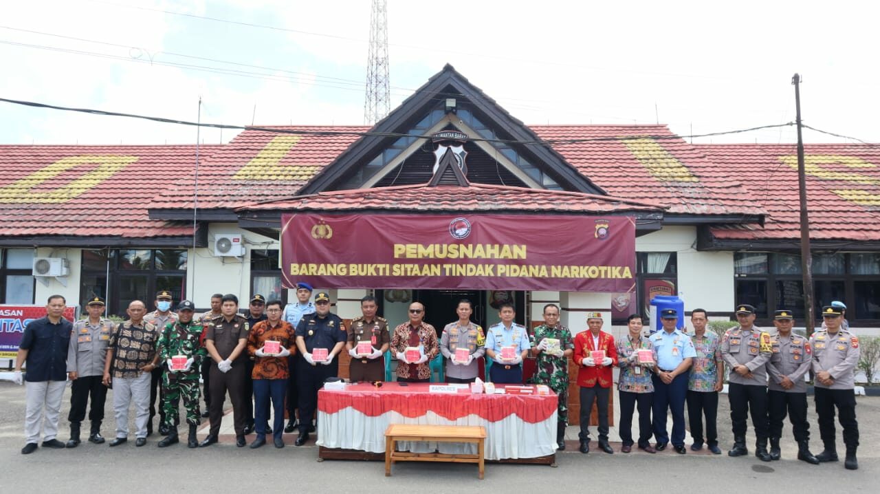 Pemusnahan Barang Bukti Sitaan Tindak Pidana Narkotika Polres Bengkayang Pemusnahan Barang Bukti Sitaan Tindak Pidana Narkotika Polres Bengkayang