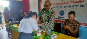 Sosialisasi Bahaya Penggunaan Narkoba dan Obat-obatan Terlarang di SMP Negeri 02 Ledo, Kecamatan Ledo, Kabupaten Bengkayang